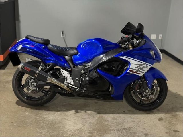 2017 Suzuki Hayabusa WhatsApp +17203061962
