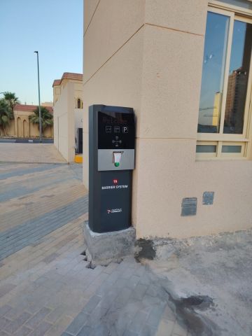 بوابة مواقف سيارات بوابة مرور سيارات بوابة حاجز مواقف 6