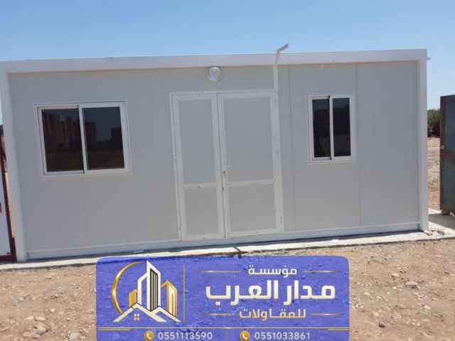 خدمات بناء غرف ساندوتش بانل معزولة بالرياض للأسطح والأحواش  