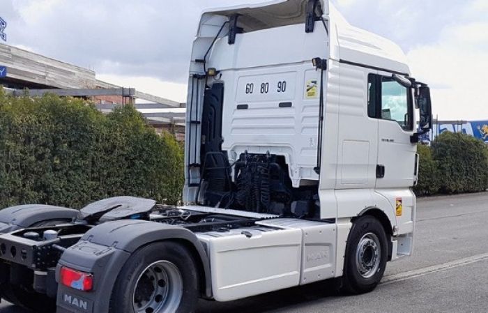   شاحنه MAN TGX 460للبيع بسعر ممتاز 3